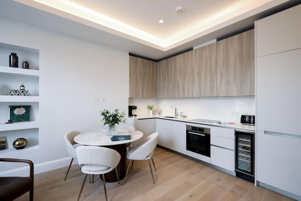 Apartment Chic 3 Bed In Notting Hill