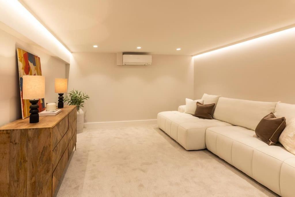 Apartment Chic 3 Bed In Notting Hill *