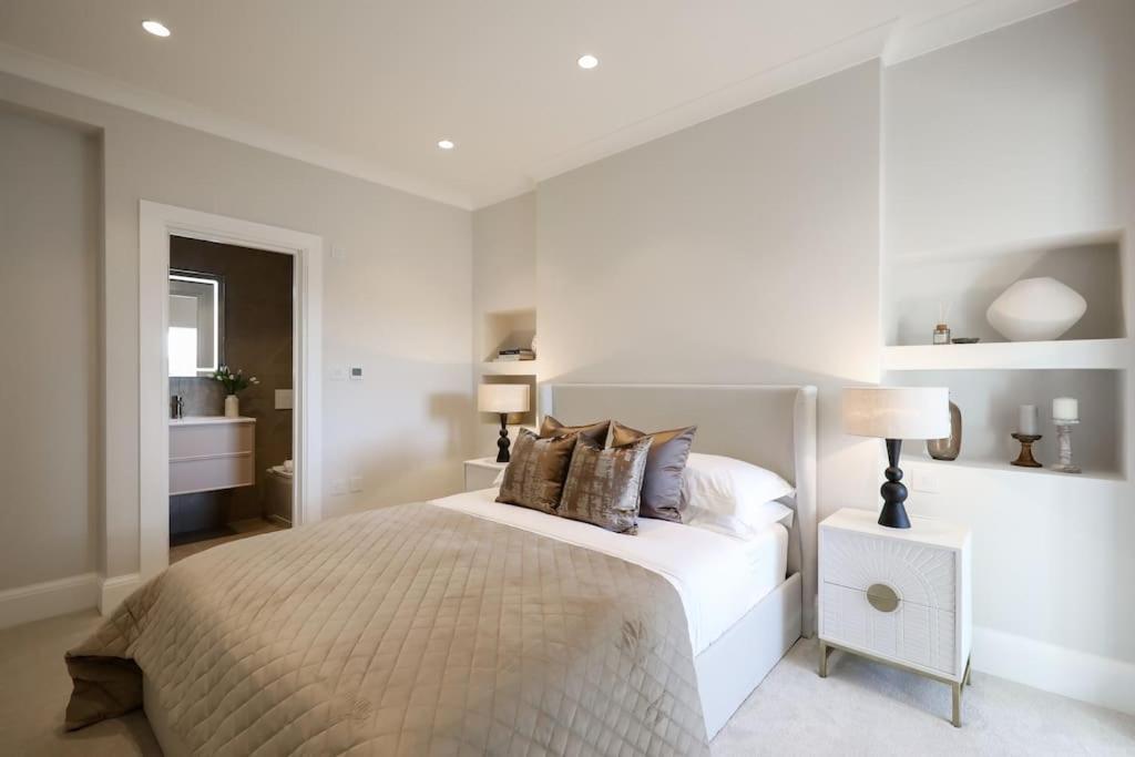 Chic 3 Bed In Notting Hill * London